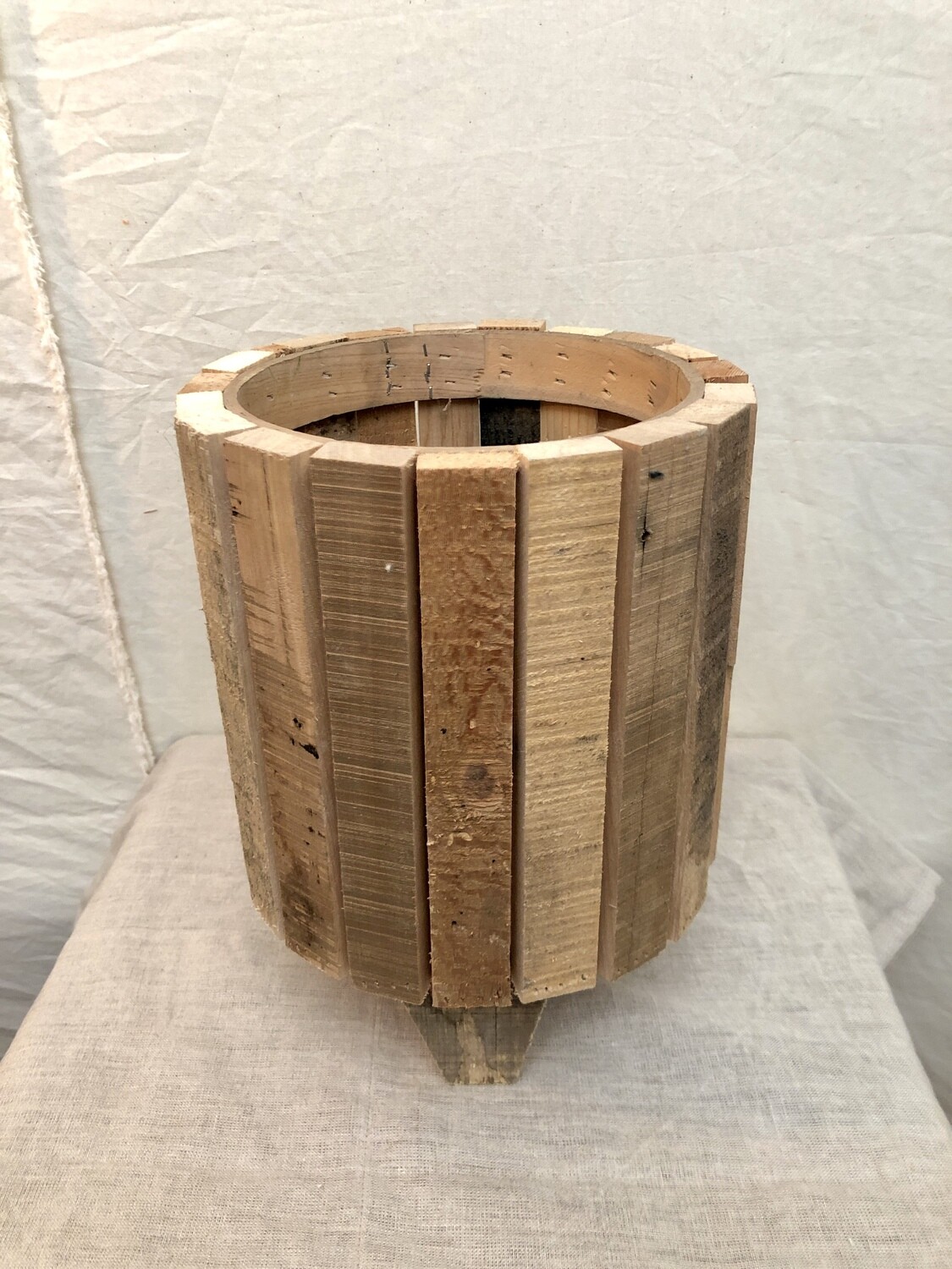 Natural Recycled Wood Round Planter - Sm