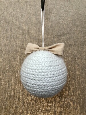 Braided Yarn Ball Ornament w/Bow White 5&quot;