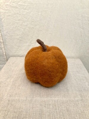 Felt Pumpkin 6.25&quot; Orange