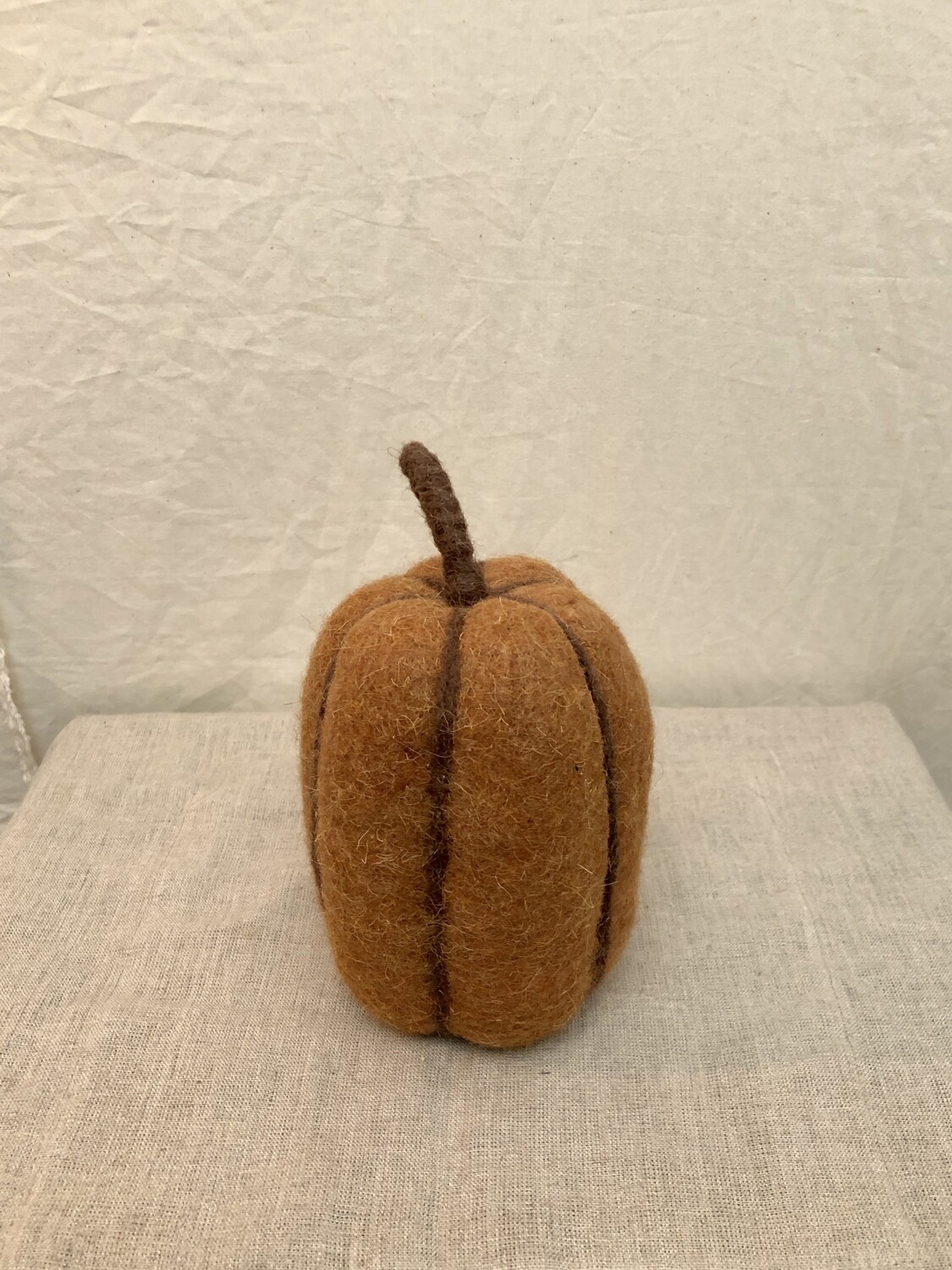 Felt Pumpkin 8.4&quot; Brown