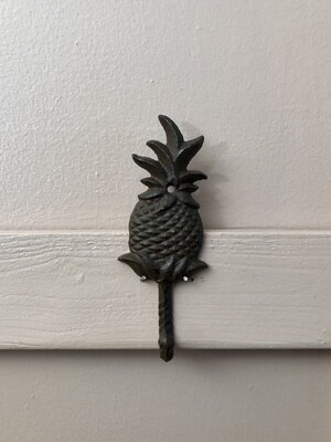 Cast Iron Pineapple Wall Hook Brown