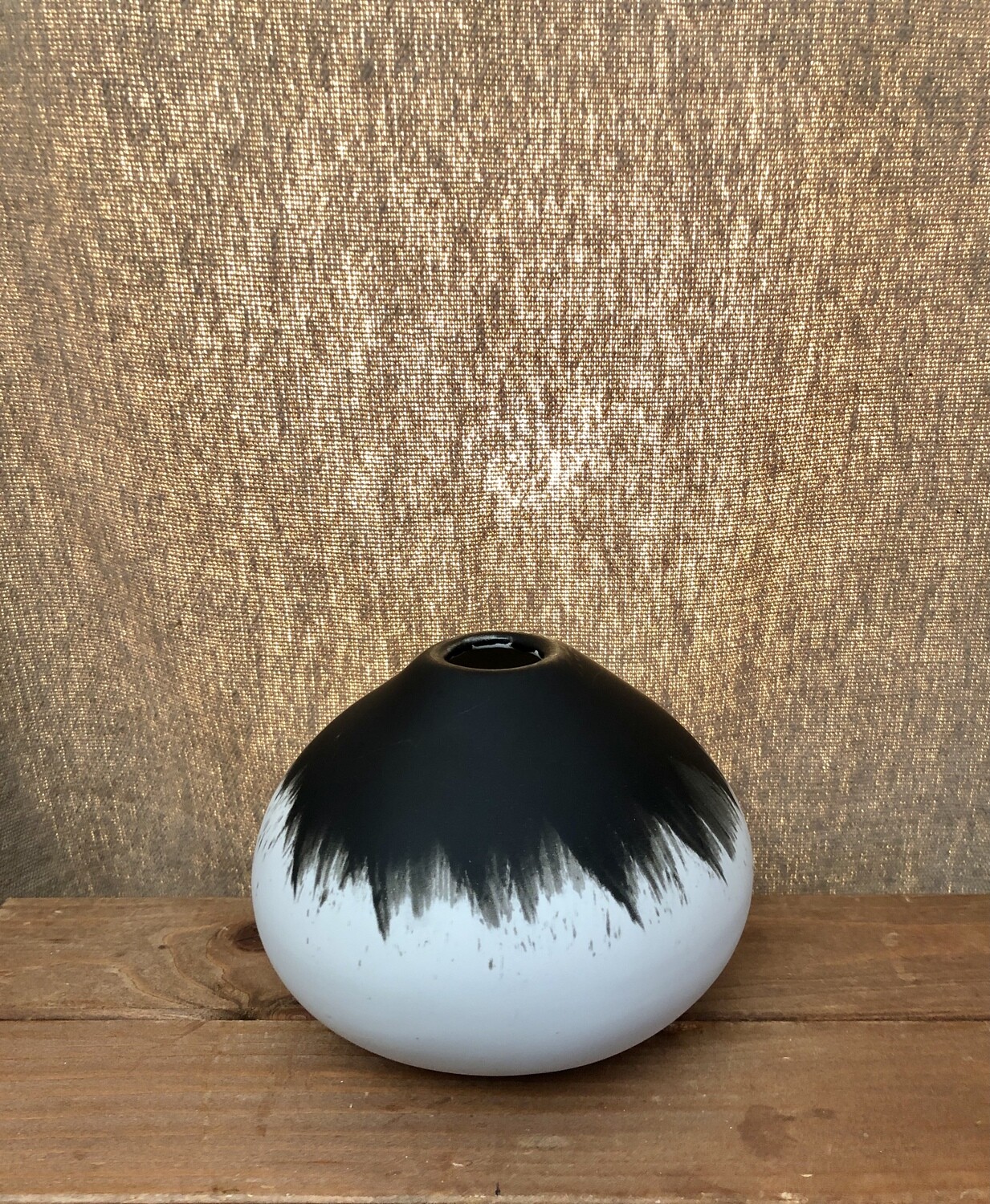 Oslo Short Black &amp; White Vase
