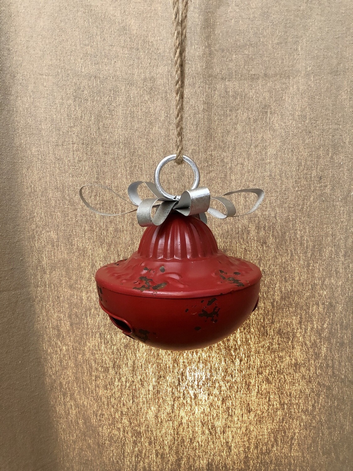 Metal Red Vintage Bell Sm - Silver Metal Red Vintage Bell Sm - Silver