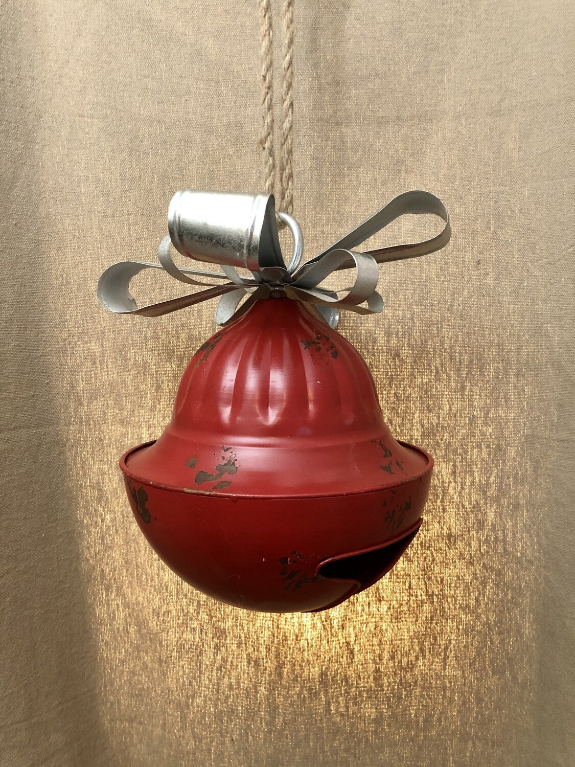Metal Red Vintage Bell Lg - Silver Metal Red Vintage Bell Lg - Silver