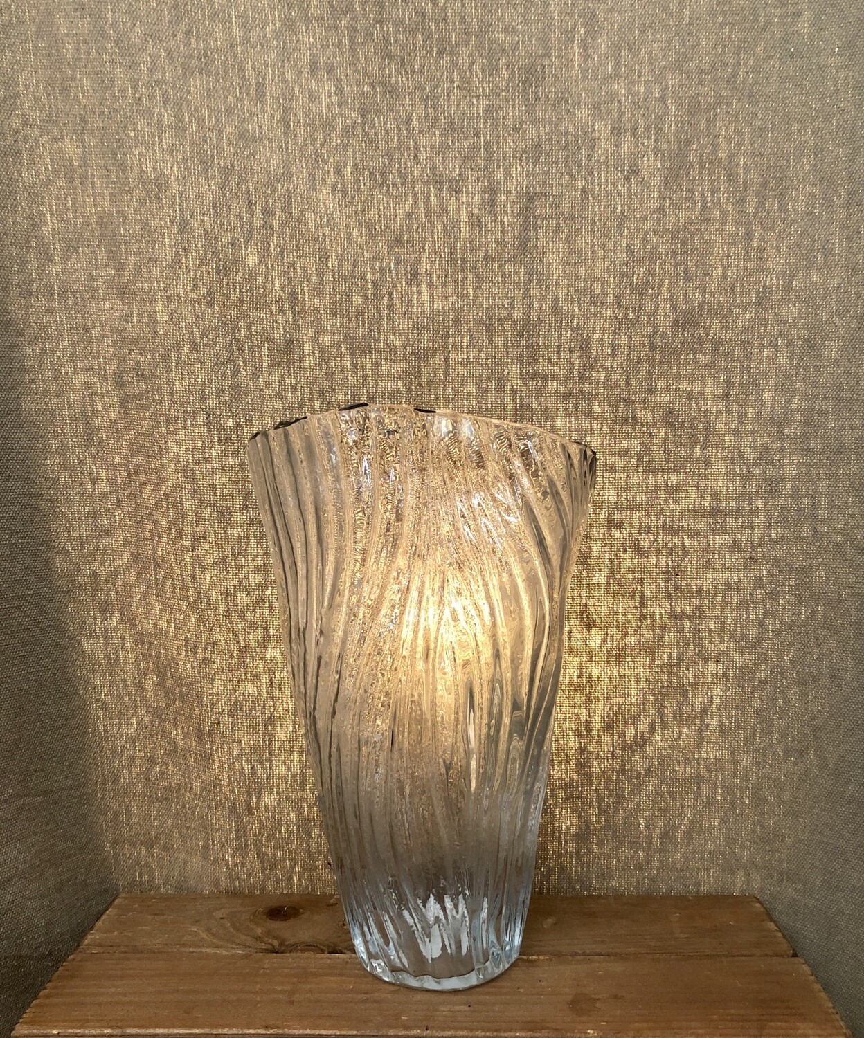 Wave Clear Glass Vase Sm