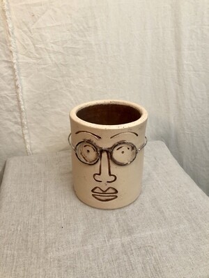 Clay Face Planter w/Wire Glasses II