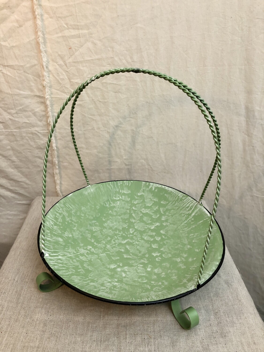 Metal Green Tray w/Handle Lg
