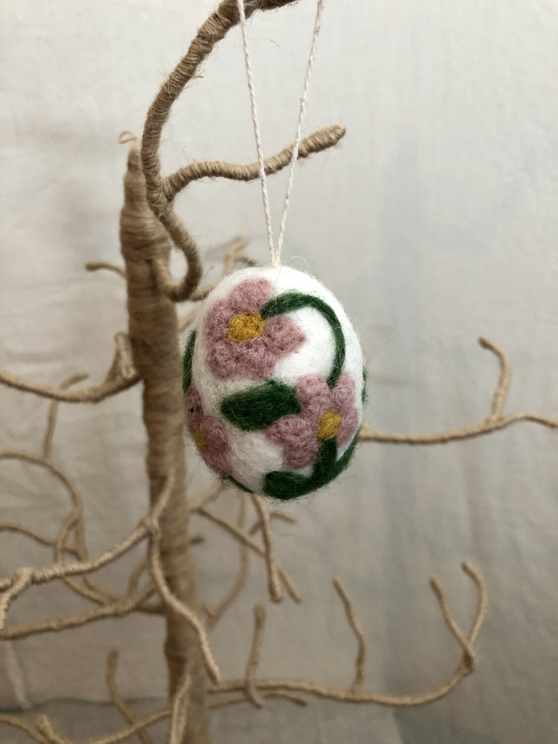 Wool Floral Egg Ornament - Lilac