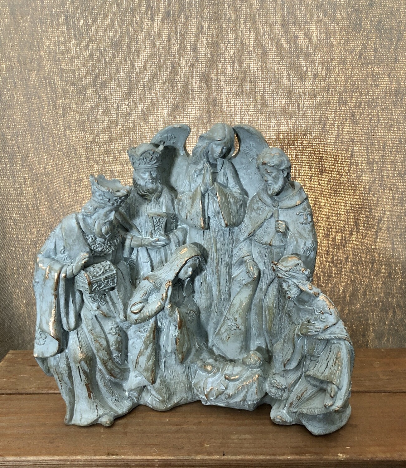 Table Top Nativity 9" GY/GO Table Top Nativity 9" GY/GO