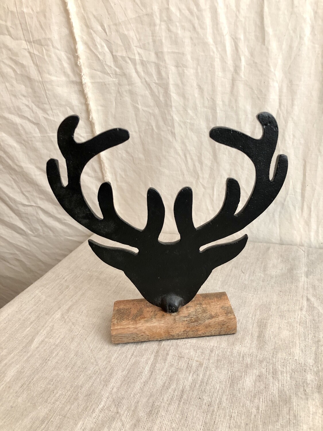 8.5" Reindeer BK 8.5" Reindeer BK