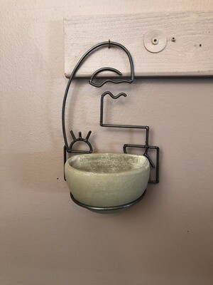 Clay Wall Planter w/Wire Face I