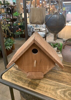 Red Cedar Bird House 10.5&quot;L x 8.5&quot;D x 8.5&quot;T