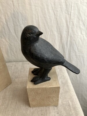 Black Bird on Stand 8&quot;