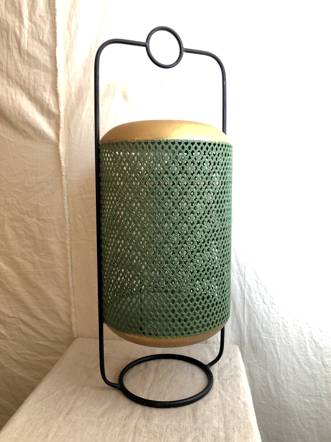 Mesh Metal Lantern w/Glass 27" Mesh Metal Lantern w/Glass 27"