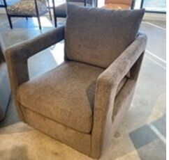 Vanna Fabric Chair