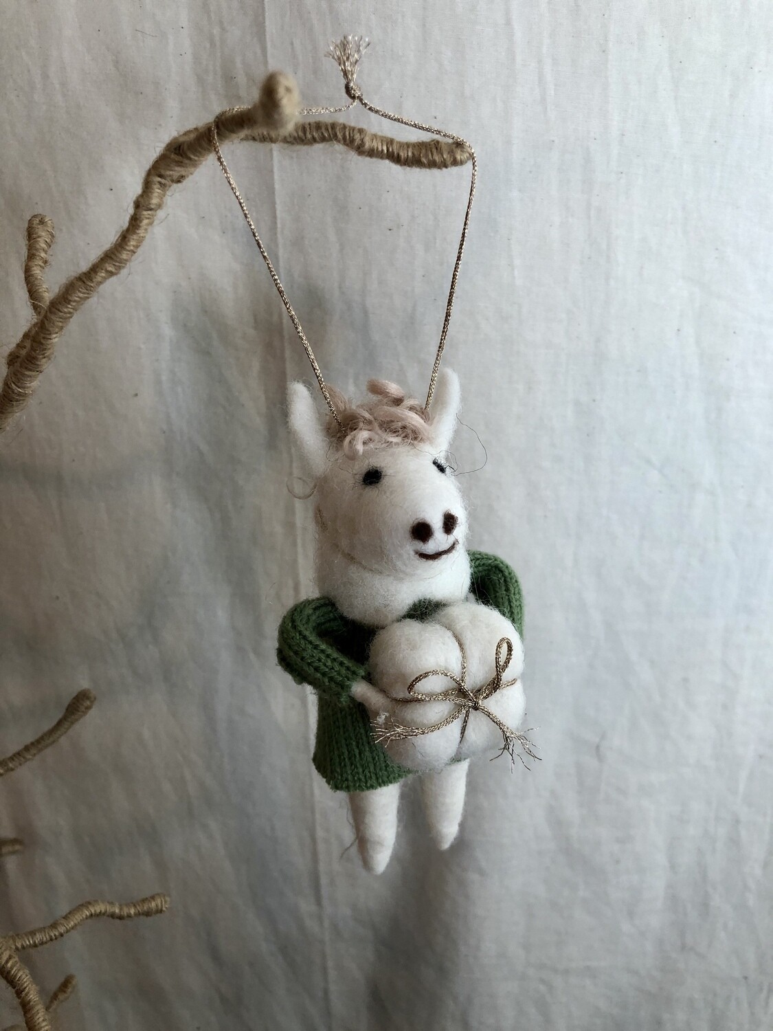 Felt Horse w/Green Sweater &amp; Present Ornament