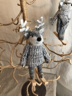 Felt Reindeer w/Silver Sweater Ornament