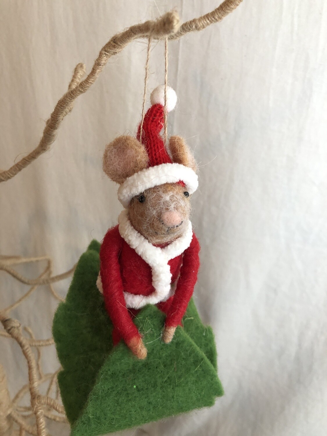 Felt Mouse on Leaf Sled Ornament