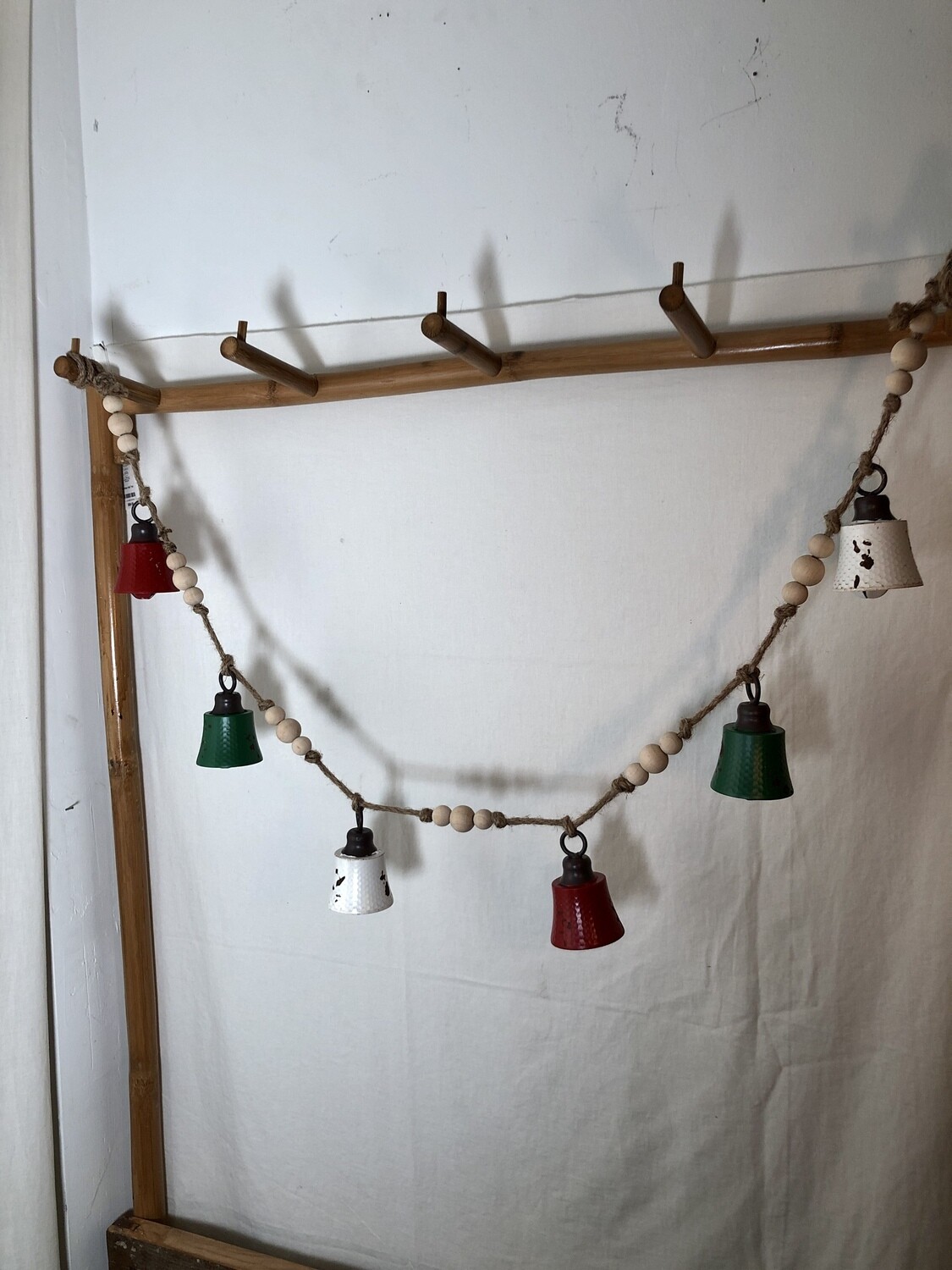 Metal Red/White/Green Bell w/Bead Garland Metal Red/White/Green Bell w/Bead Garland