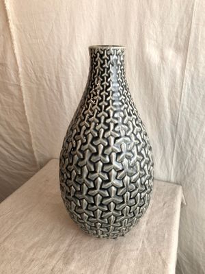 Gibbs Vase - Lg