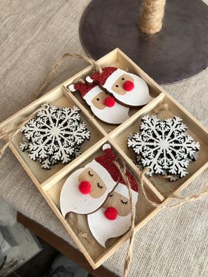 S/8 Snowflake &amp; Santa Ornaments