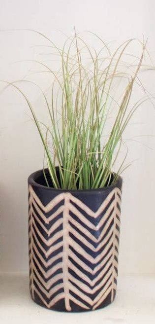 Black & White Clay Lenca Vase II Black & White Clay Lenca Vase II