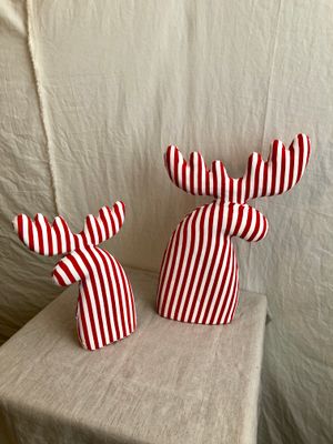 Red &amp; White Strip Moose 10.5&quot;
