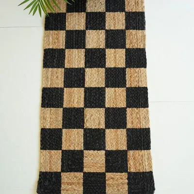 Checkered Seagrass Table Runner