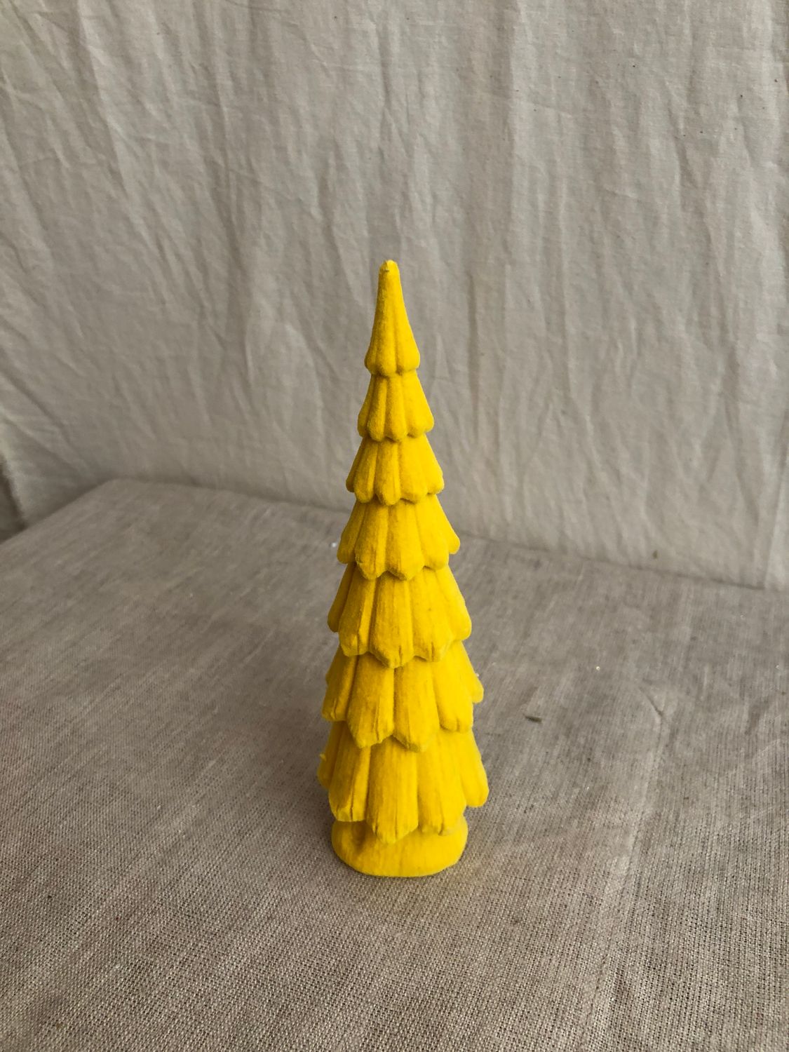 Velvet Tree 7" - Yellow Velvet Tree 7" - Yellow