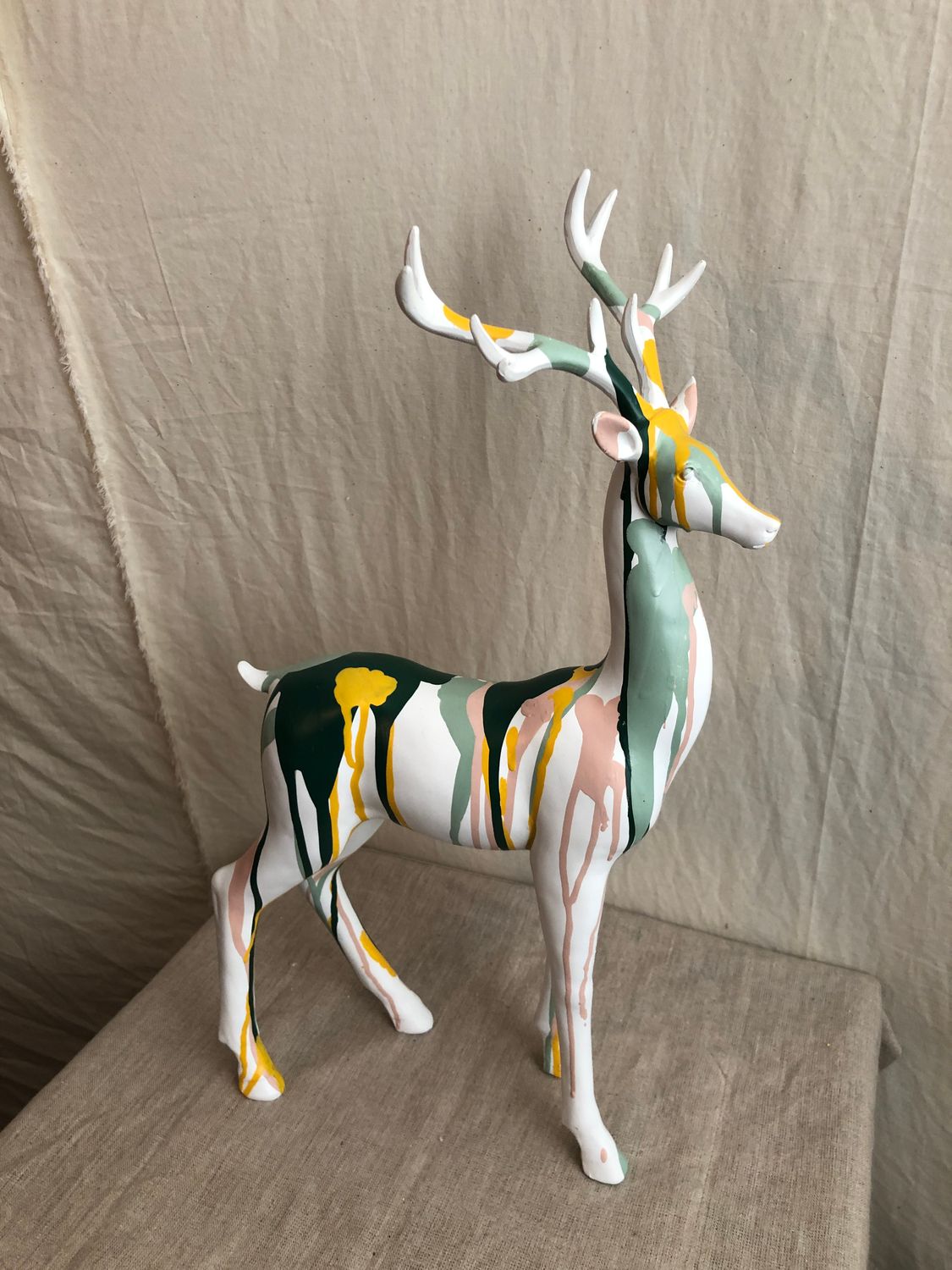 White &amp; Colorful Reindeer I 17&quot;