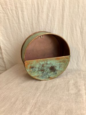 Antique Copper Round Wall Pocket