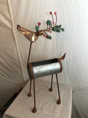 Painted Metal Reindeer Planter - Head Up
