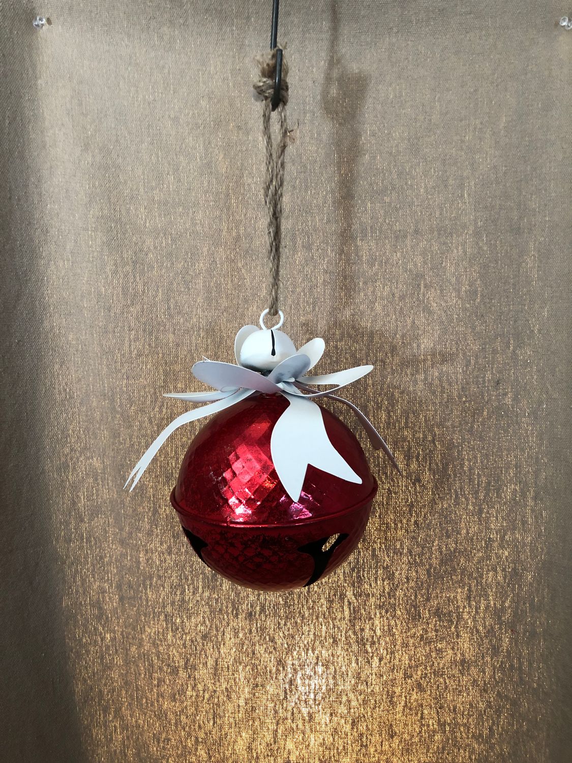 Metal Bell w/Jingle Bell - Red
