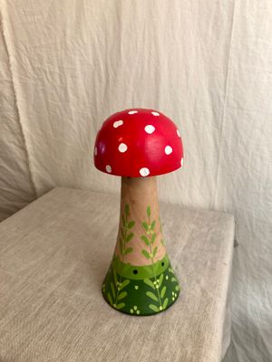 Painted Wooden Mushroom Lg