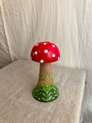 Painted Wooden Mushroom Med
