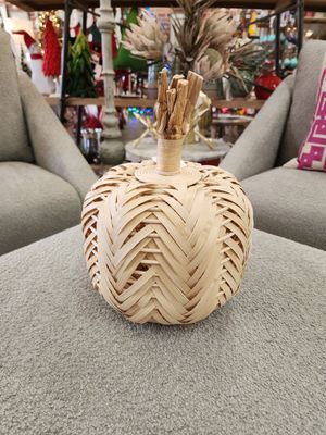 Woven Rattan Pumpkin Med
