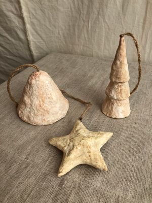 S/3 Paper Mache Christmas Ornaments
