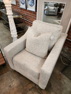 Rod Fabric Swivel Chair