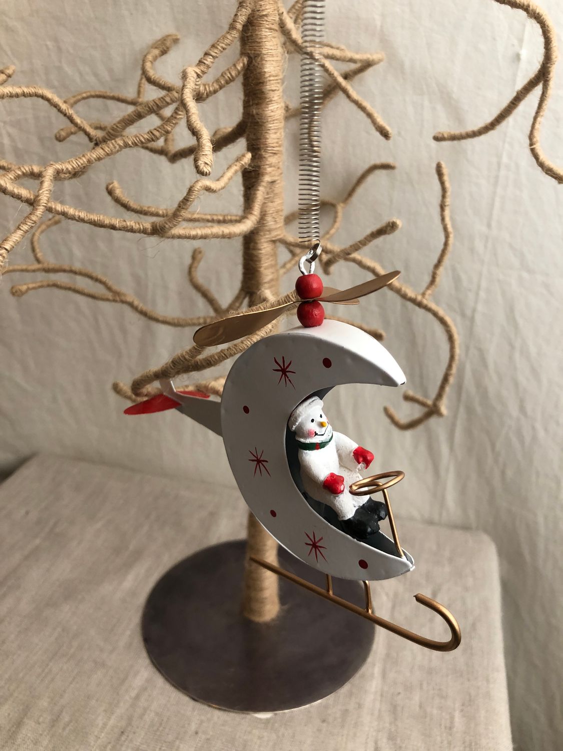 Bungee Metal Helicopter Snowman Ornament