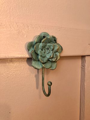 Cast Iron Flower Hook Teal