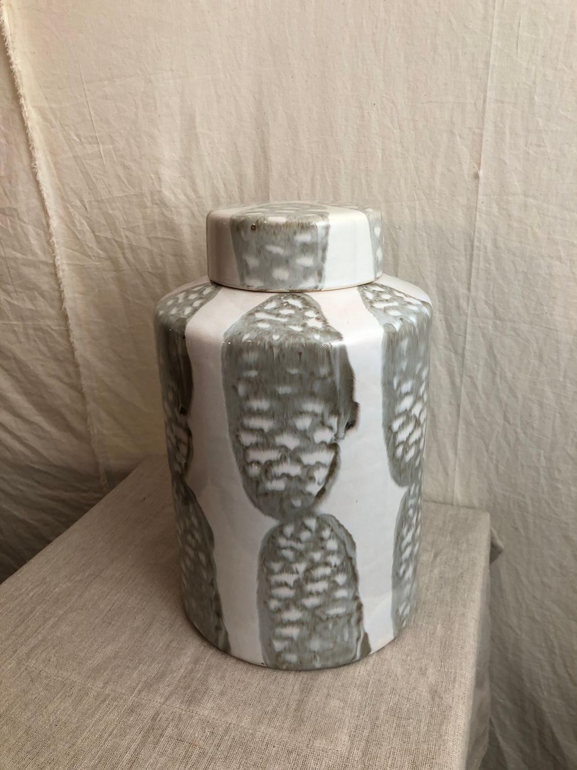 Decorative Stoneware Ginger Jar Gray Lg