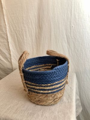 Basket w/Handle Sm Blue