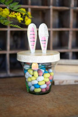 Painted Metal Bunny Ears w/Glass Pot Painted Metal Bunny Ears w/Glass Pot