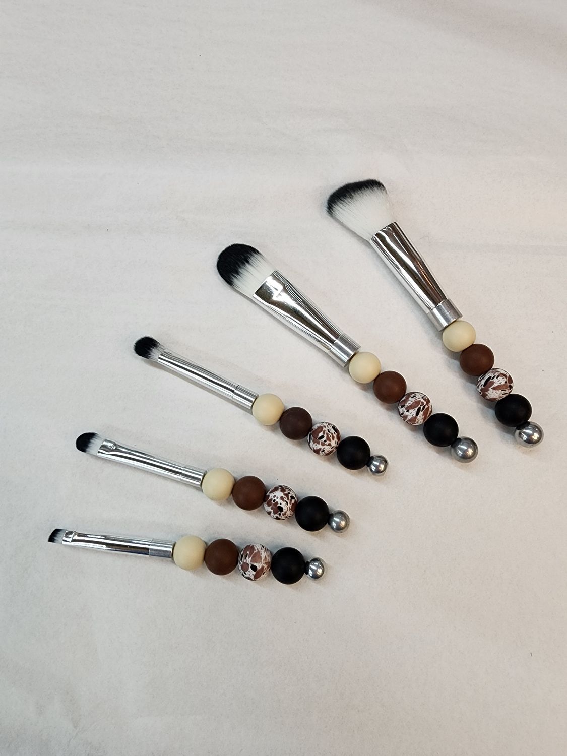 Make Up Brushes - Brown &amp; Silver