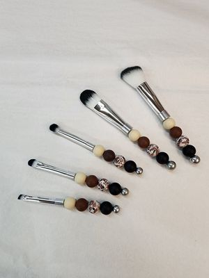 Make Up Brushes - Brown &amp; Silver