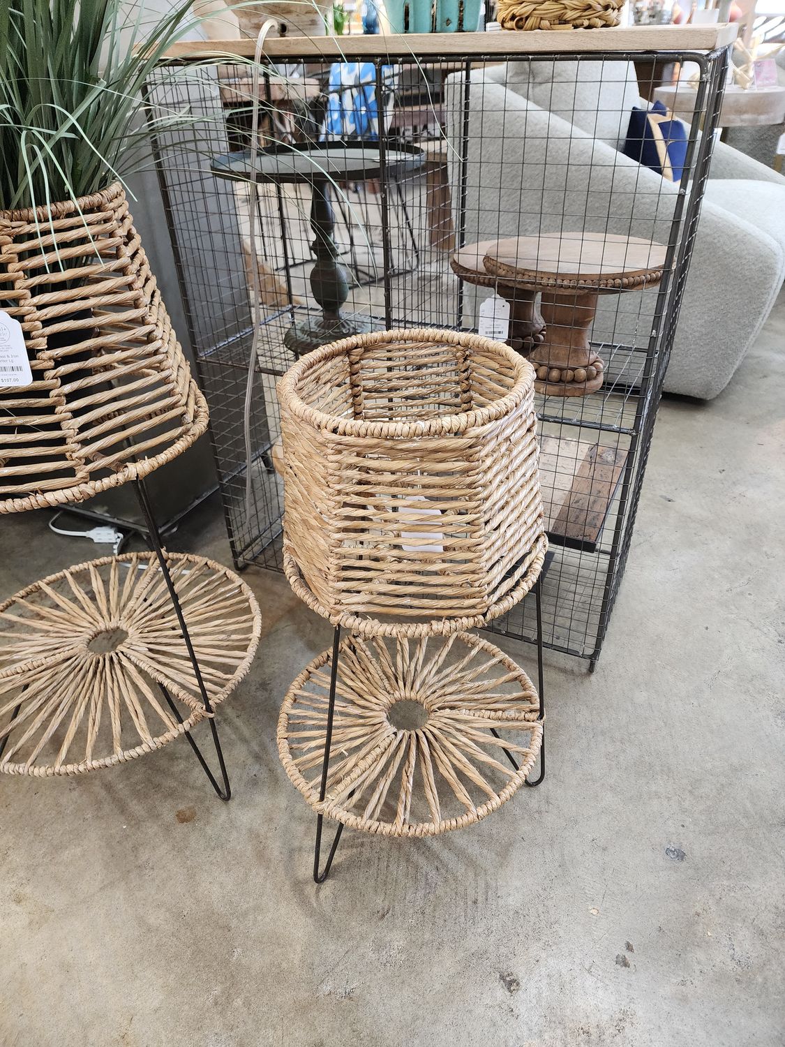 Seagrass &amp; Iron Planter Sm