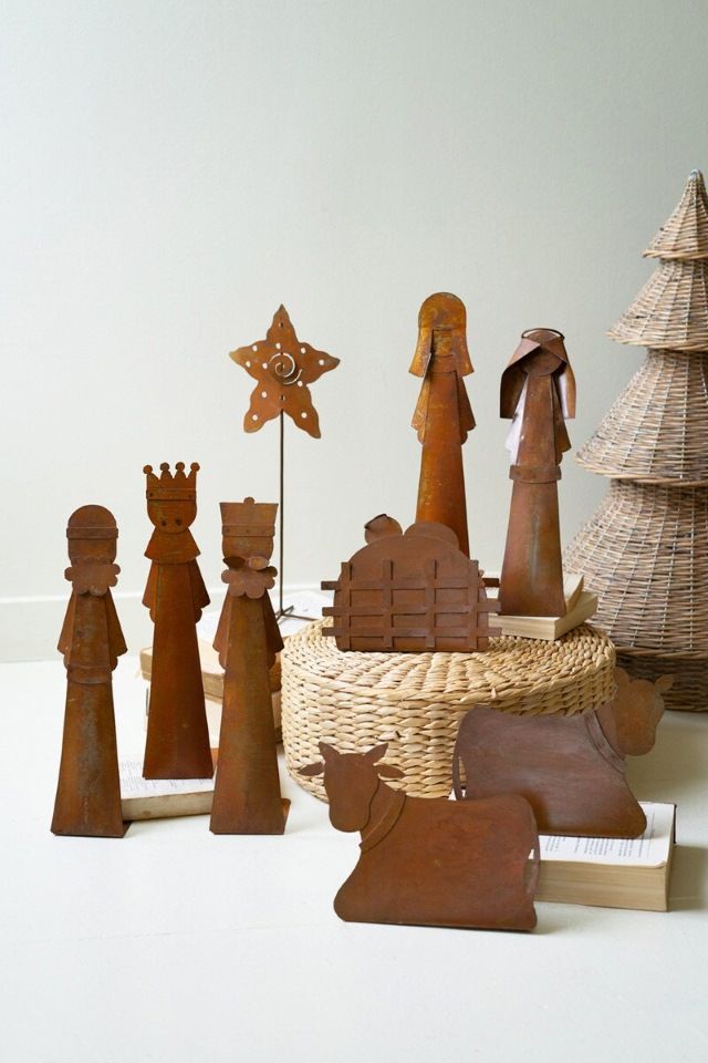 S/9 Rustic Metal Nativity Scene