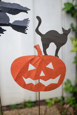 Painted Metal Yard Stake - Pumpkin