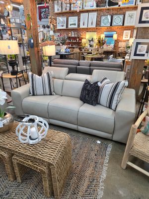 Vinny Motion Sofa
