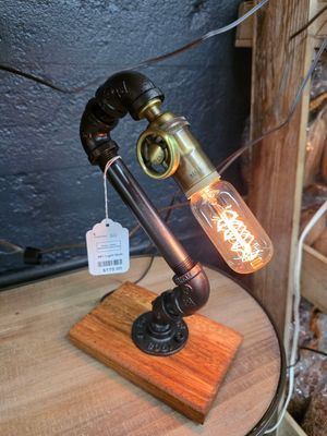 #8+ Light Bulb